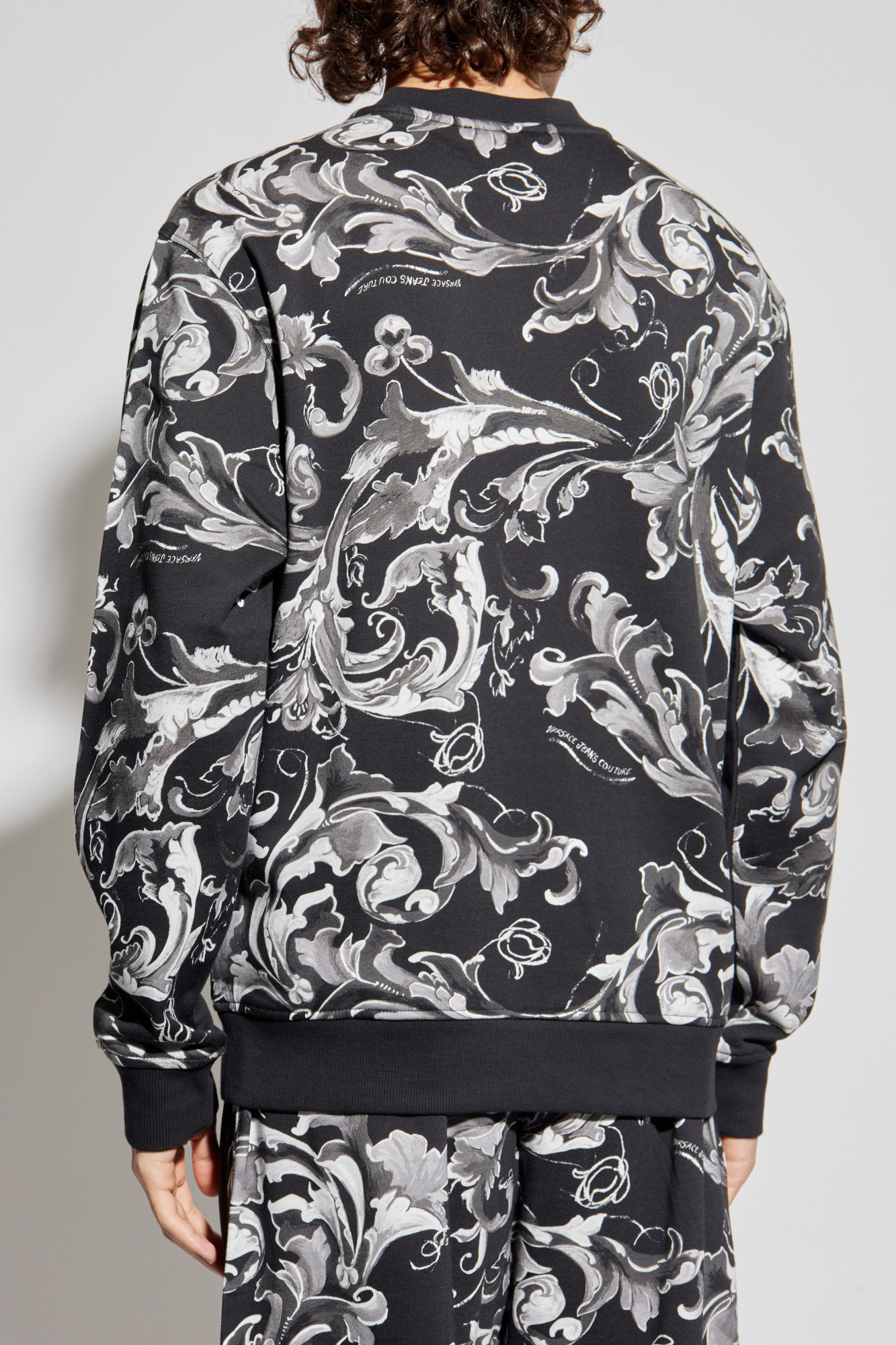 Black Sweatshirt with 